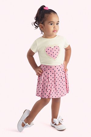 Conjunto Bebê Menina: Blusa Coração e Shorts-Saia de Tricoline