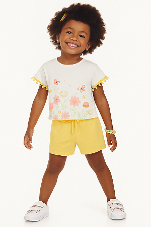 Conjunto Menina Floral: Blusa Boxy e Shorts