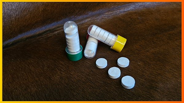 Toalha Comprimida em Tubetes – 8 Unidades | Portátil, Biodegradável e Ideal para Sobrevivência