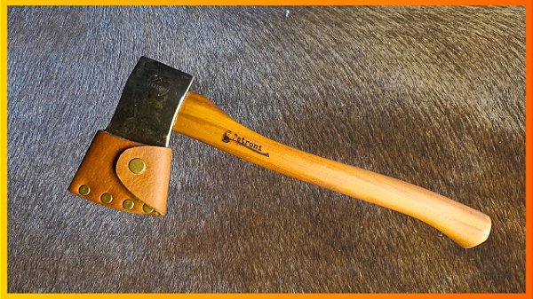 Machadinha Forjada em Aço com Cabo de Garapeira - Petroni