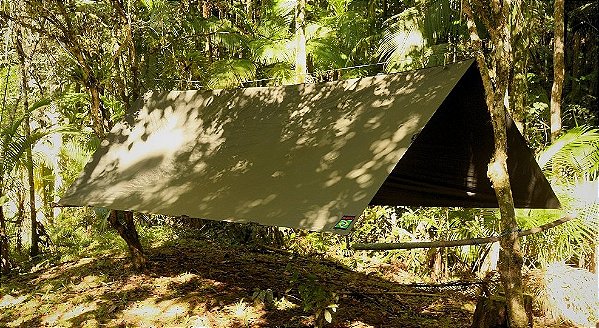 Tarp EX-FA/A2+ Mata Atlântica 400x300 cm Nylon Emborrachado Impermeável com 22 Pontos de Ancoragem