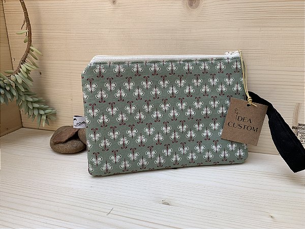 NECESSAIRE ANA - BORBOLETINHAS - FUNDO VERDE