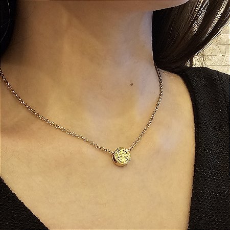 Colar Feminino Dourado com Medalha de São Bento