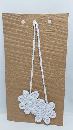 Colar em Crochê com Flores