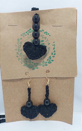 Conjunto Brinco e Corrente de Crochê com Pérolas Pretas