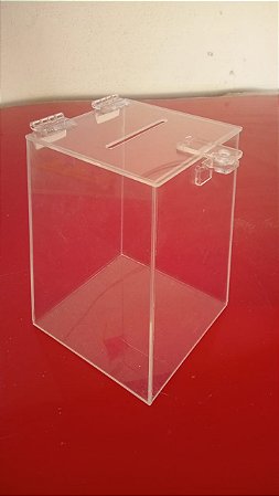 Urna em acrílico 10x10x17