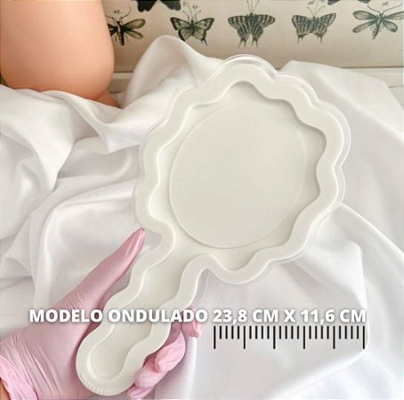 Molde Espelho Ondulado 23,8 cm x 11,6 cm