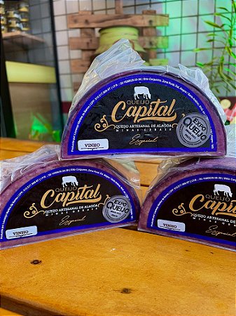 QUEIJO CAPITAL DE ALAGOA COM VINHO ARTESANAL 500G