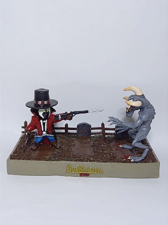 Chibi Diorama Gunslinger vs Violador