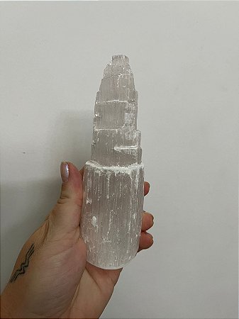 Torre de Selenita G 15cm – Limpeza energética e espiritual, Calma e Paz