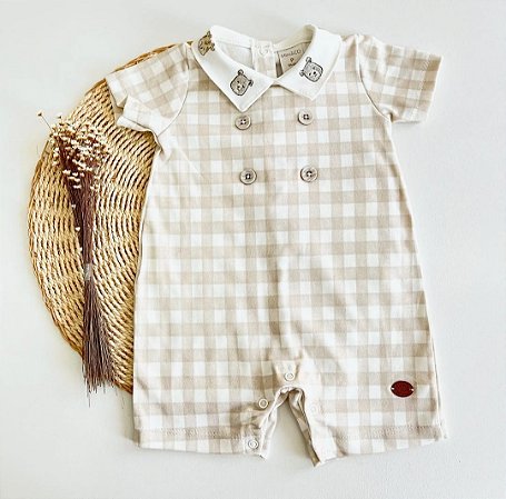 Macacão curto gola bipartida bichinhos