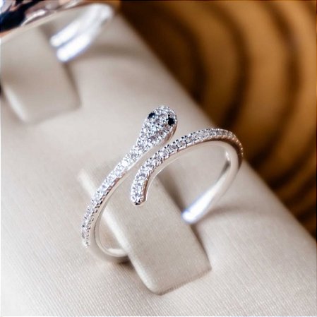 Anel Cobra ou Olho grego Banho de Prata