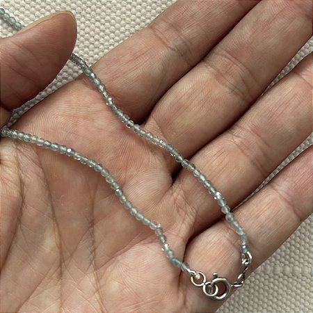 Chocker Amazonita azul claro 2MM e fecho em Prata 925