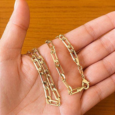 Corrente masculina com banho de ouro amarelo. Comprimento 60 cm. Peso 10 gramas