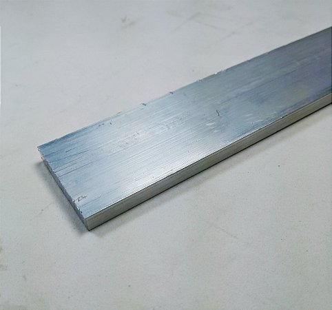 Barra chata alumínio 1.1/4" X 1/4" = 3,17cm X 6,35mm