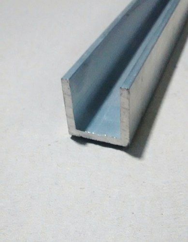 Perfil U de alumínio 1 X 1/8 = 25,40mm X 3,17mm