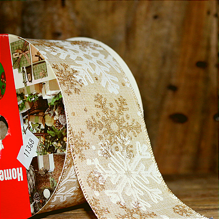 FITA NATAL ARAMADA LUXO FLOCOS GELO 6,3CM X 9M BEGE DOURADO 129213