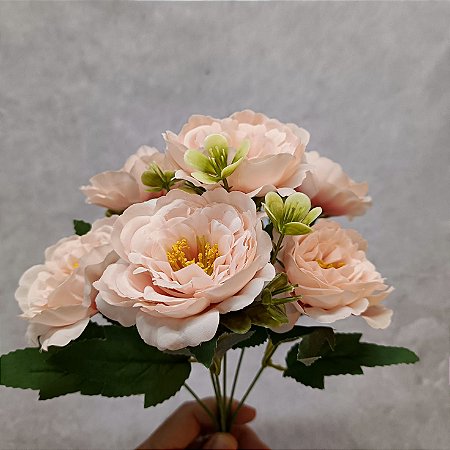 BUQUE PEONIA X6 ROSA CLARO 34CM