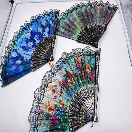 Leque Chinês de Mão com Flores