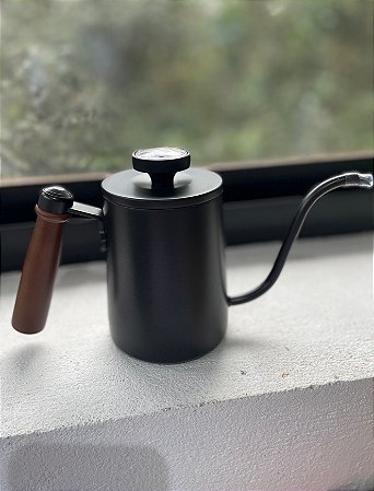 Chaleira Bico de Ganso c Termômetro - 700ml com bico alça e tampa Inox
