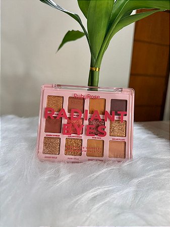 Paleta de Sombras Radiant Eyes Ruby Rose