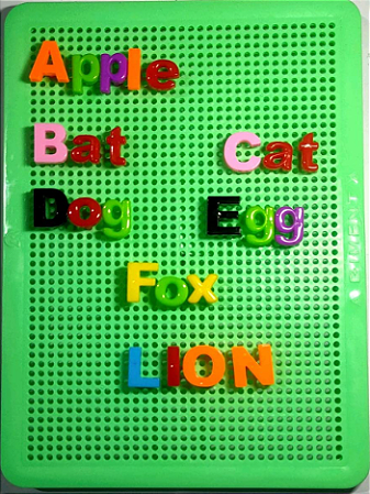 Brincando com Letras e Números - verde