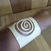 BRAC02- BRACELETE ACRILICO