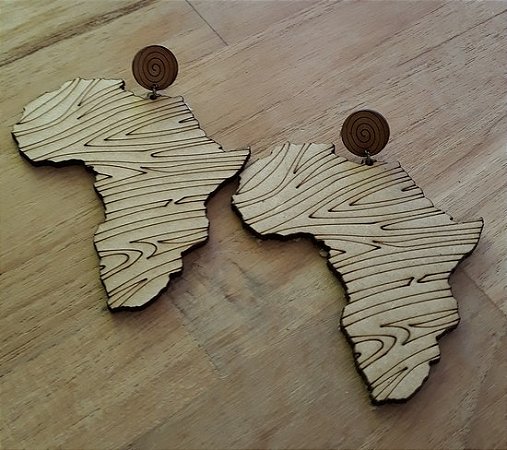 AFR04 - BRINCO MADEIRA