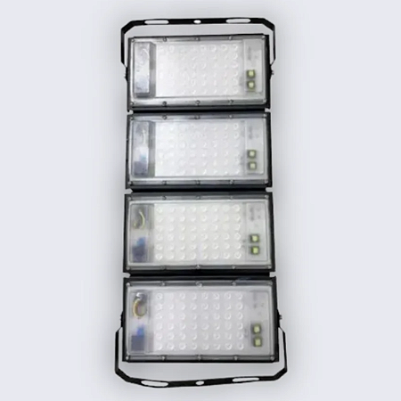 Refletor 400W de LED para Campo | Quadra IP67 Flood Light 4 Módulos N1