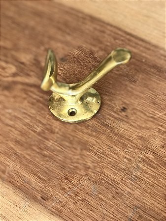 CABIDE DUPLO EM LATÃO DOURADO - 7 LP