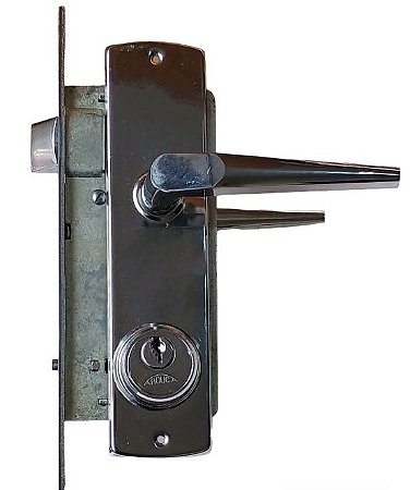FECHADURA AROUCA PARA PORTA  EXTERNA 45MM - LATÃO CROMADO