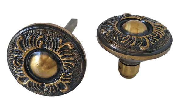 MAÇANETA (TRINCO) AVULSO REDONDA COLONIAL EM LATÃO MACIÇO ESTILO RETRÔ (1629/0)