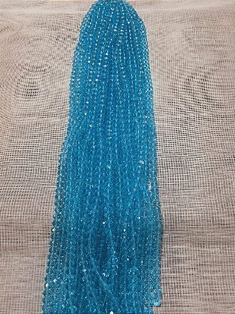 FIO CRISTAL ACHATADO 66 CONTAS AZUL CLARO TRANPARENTE
