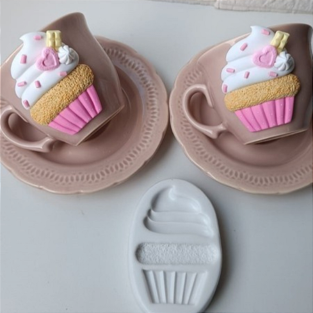 Cupcake para caneca da Carla M
