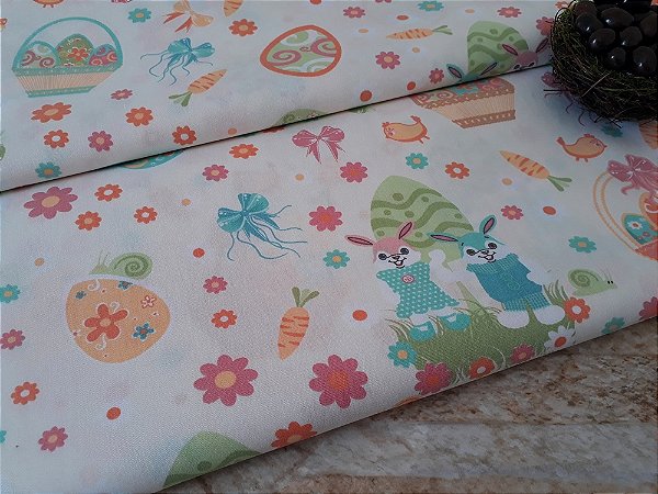 Tricoline Creme Estampada Páscoa Casal de Coelhos - 25cm x 1,50m
