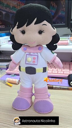 Boneca Astronauta Nicolinha