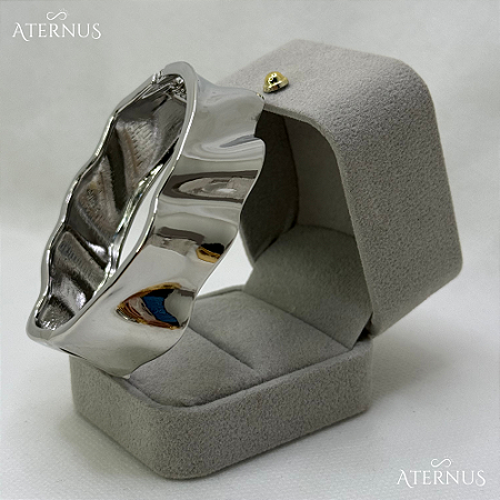 Bracelete Feminino Curvado Banhado a Ródio