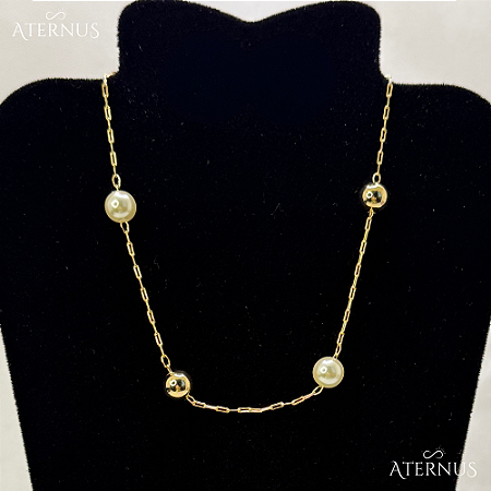 Colar Feminino com Pérolas Banhado a Ouro