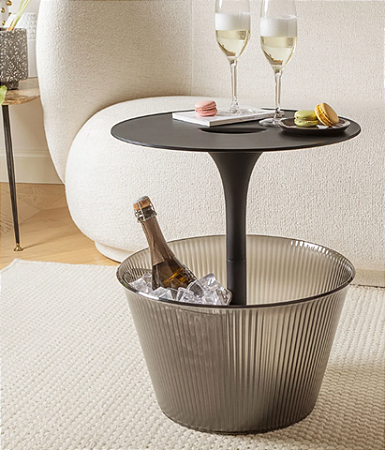 Cooler e Mesinha lateral com porta-treco Pick-Up