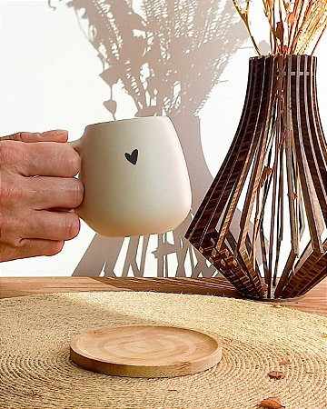 2 Canequinhas com Pires em Bambu Coração