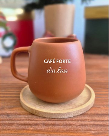 Caneca Café Forte Dia Leve 150ml Com Pires Cor Cerâmica