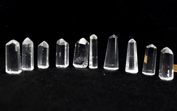 10 Mini Pontinha Quartzo Cristal Pedra Extra Natural 25 a 35mm Atacado