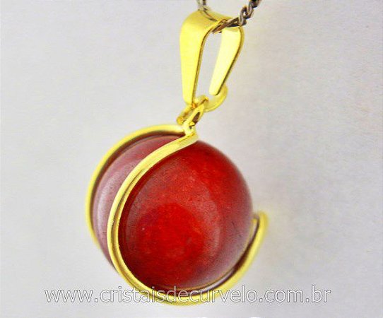 03 Pingente Bolinha Quartzo Vermelho Envolto a Pedra Montagem Dourada ATACADO