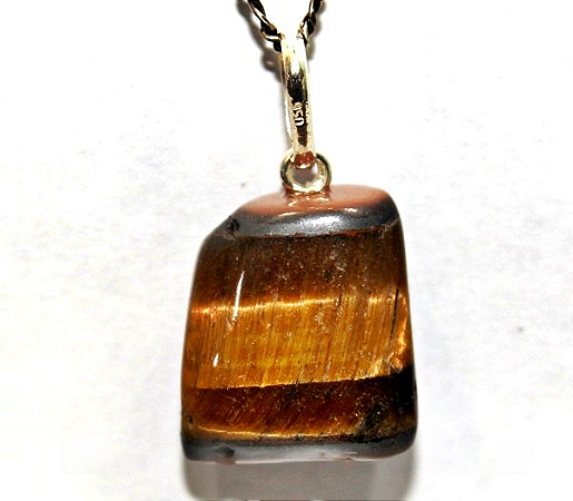 Colar Pedrinha Olho de Tigre Natural Montagem na Prata 950