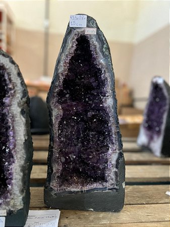 Capela Ametista Pedra Natural Grande 43 cm Classe A