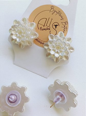 Brinco Perolado Dália