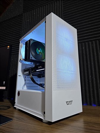 PC Gamer AMD Ryzen 5 5600x + RTX 5050 + 16GB DDR4 + SSD 512GB NVME + B450M