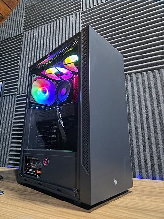 PC Gamer AMD Ryzen 5 5500 + RX 580 + 16GB DDR4 + SSD 256GB NVME + A520M