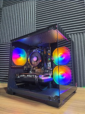 PC Gamer AMD Ryzen 5 4500 + RX 5600 + 16GB DDR4 + SSD 256GB NVMe + B450M
