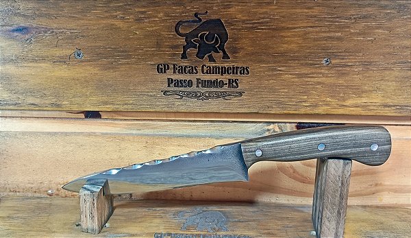 Faca Campeira Fulltang, Cabo Mad Guajuvira, lamina Aço Carbono 5160, excelente fio de corte